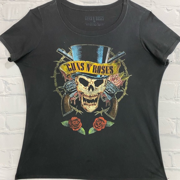 COPY - Plus Guns & Roses Tee - Picture 2 of 9